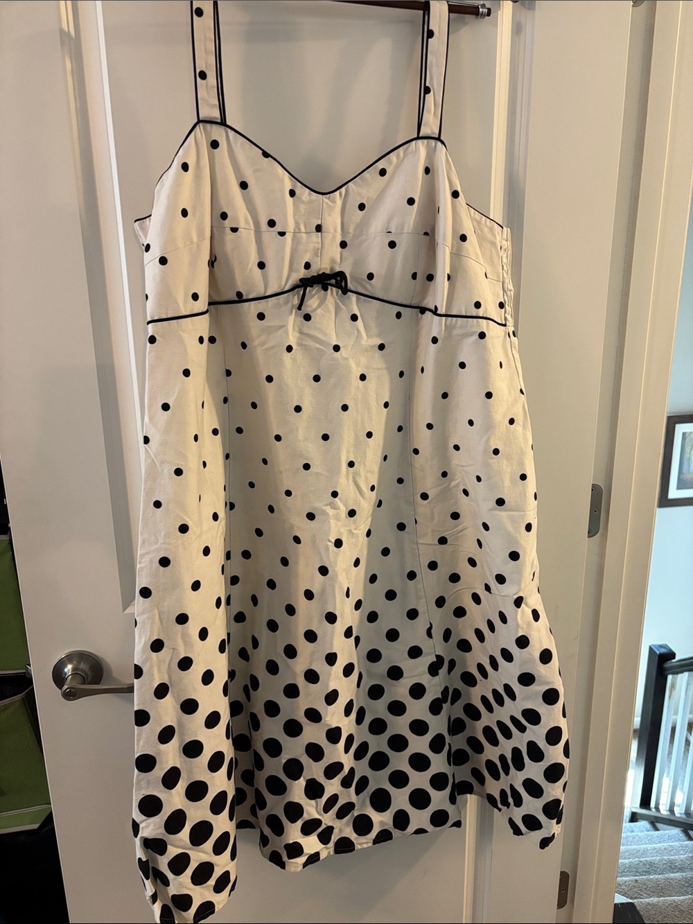 Polka Dot Midi Dress with Sweetheart Neckline